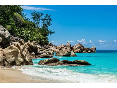Wandbild und Fototapete mit einem Landschaftsmotiv mit dem Titel Traumstrand Anse Georgette - Praslin - Seychellen 2 in der Max Steinwald Art Galerie